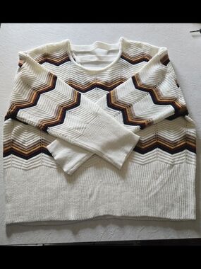 Women's 3x Trendy Threads Cream Sweater